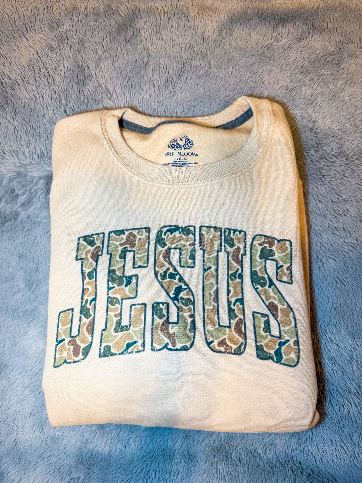 Jesus Crewneck Plus