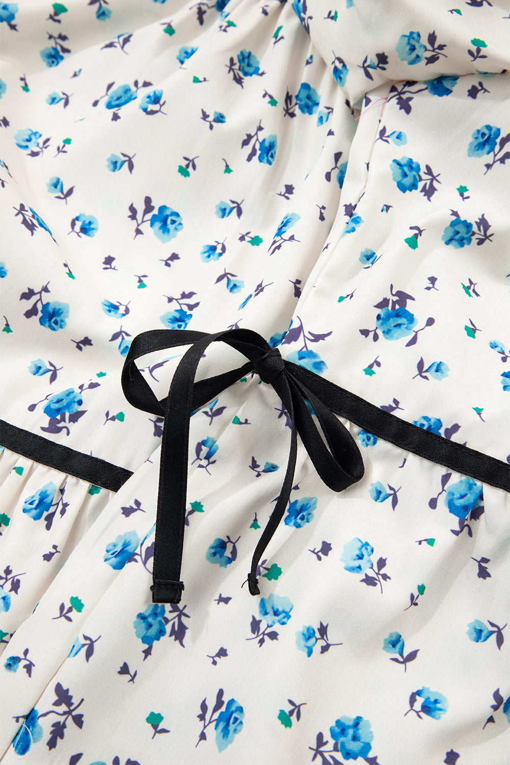 White Contrast Trim Floral Puff Short Sleeve Shirt