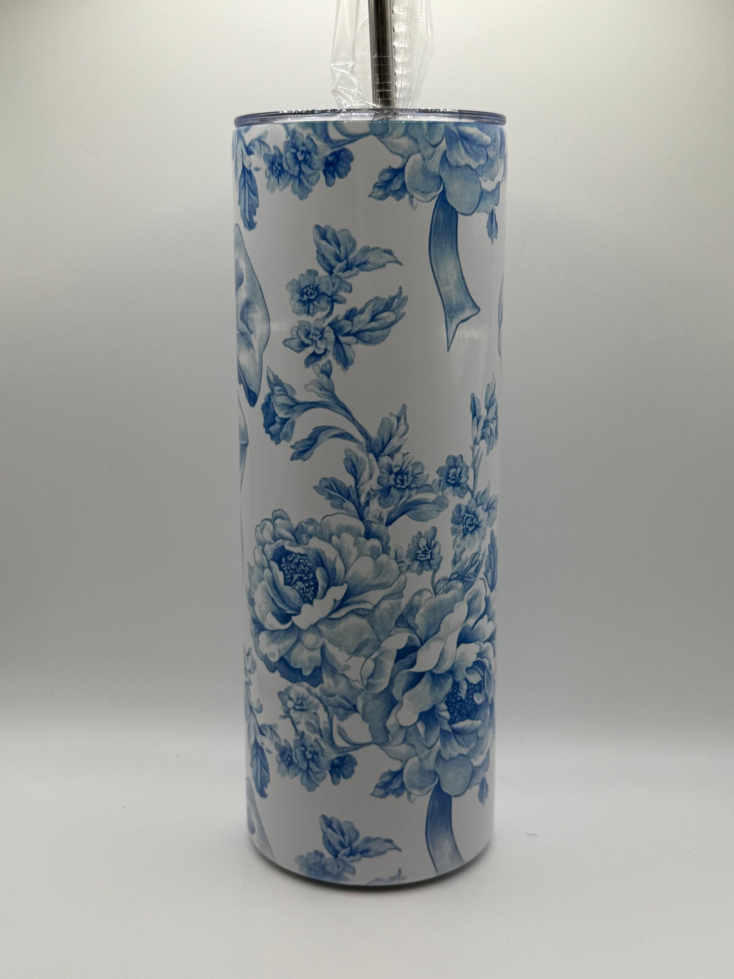 Blue and White Chinoiserie Bow Cup