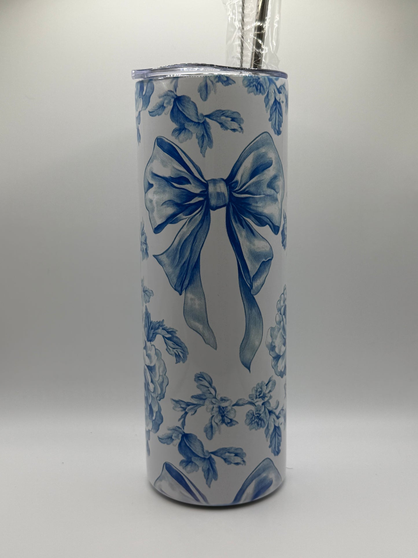 Blue and White Chinoiserie Bow Cup